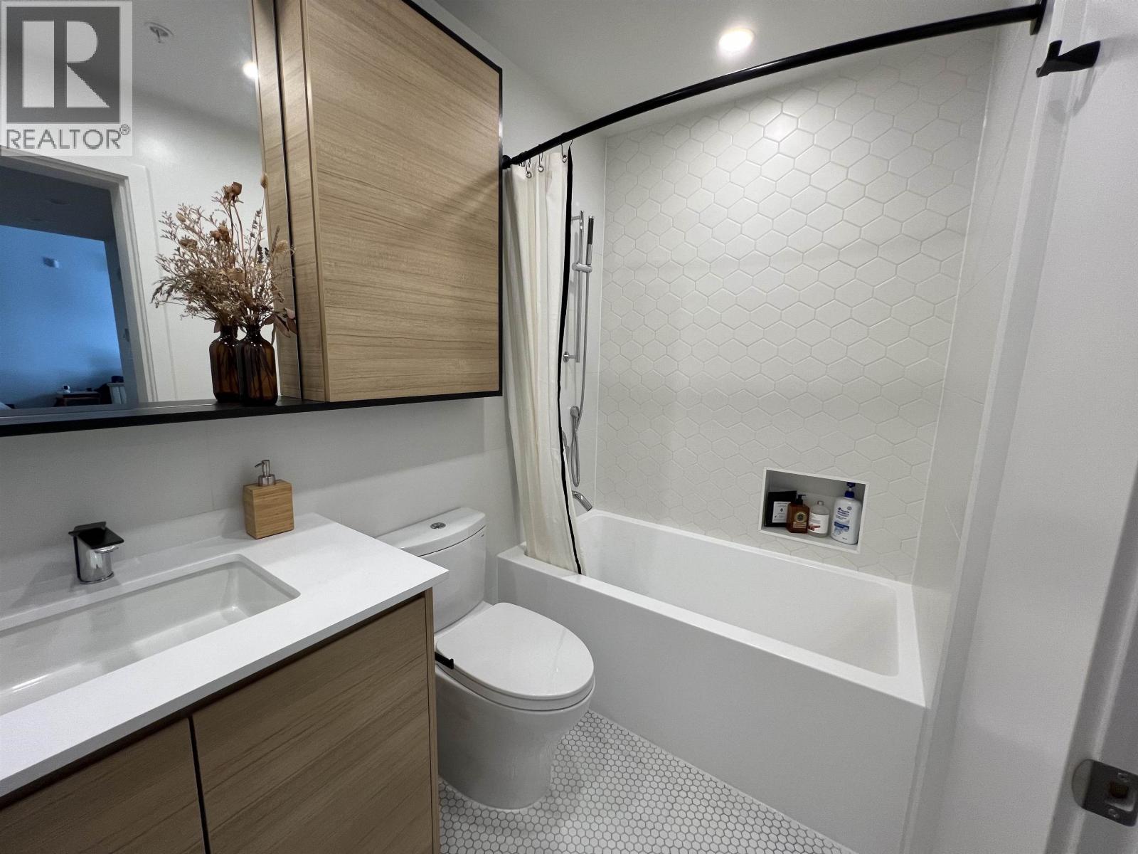 333 55 Klahanie Drive, Port Moody, British Columbia  V3H 0M9 - Photo 10 - R3106972