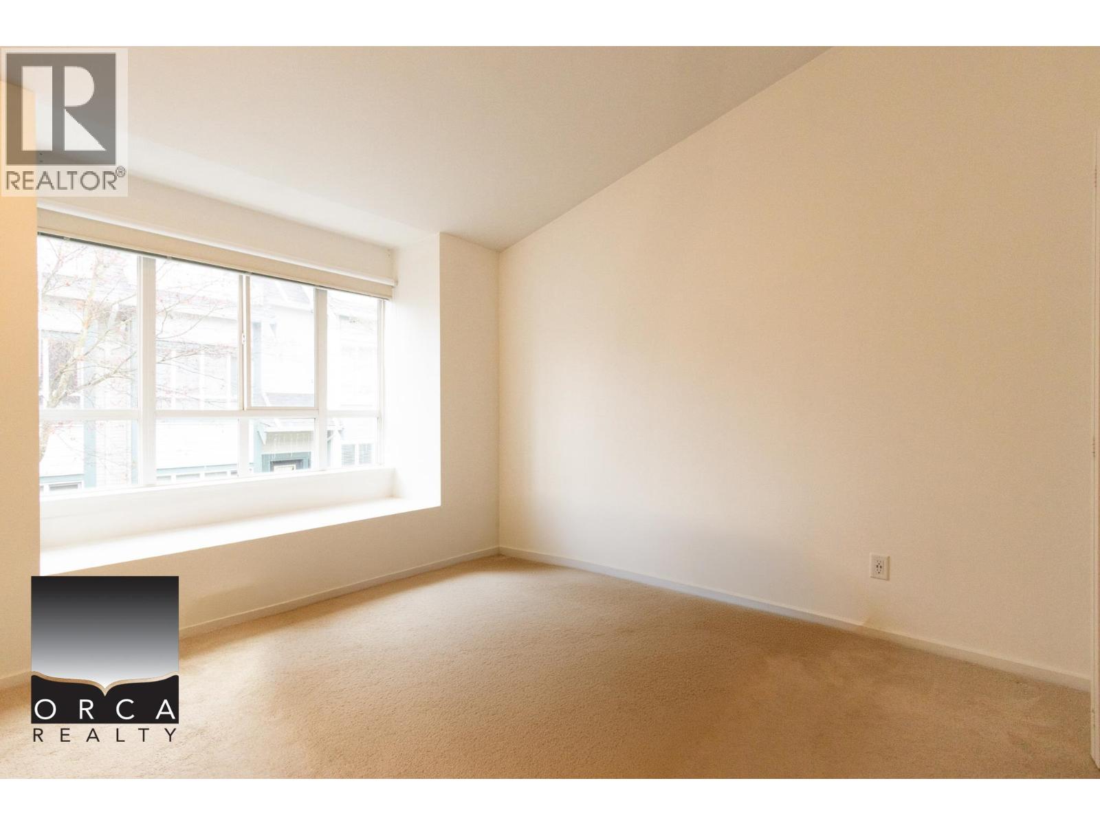 7426 Hawthorne Terrace, Burnaby, British Columbia  V5E 4K6 - Photo 15 - R3106973