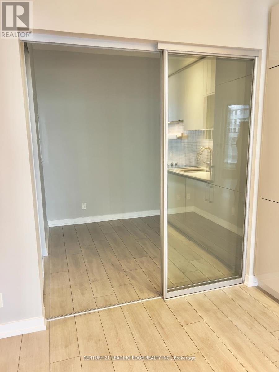 2205 - 950 Portage Parkway, Vaughan, Ontario  L4K 0J7 - Photo 12 - N12958482