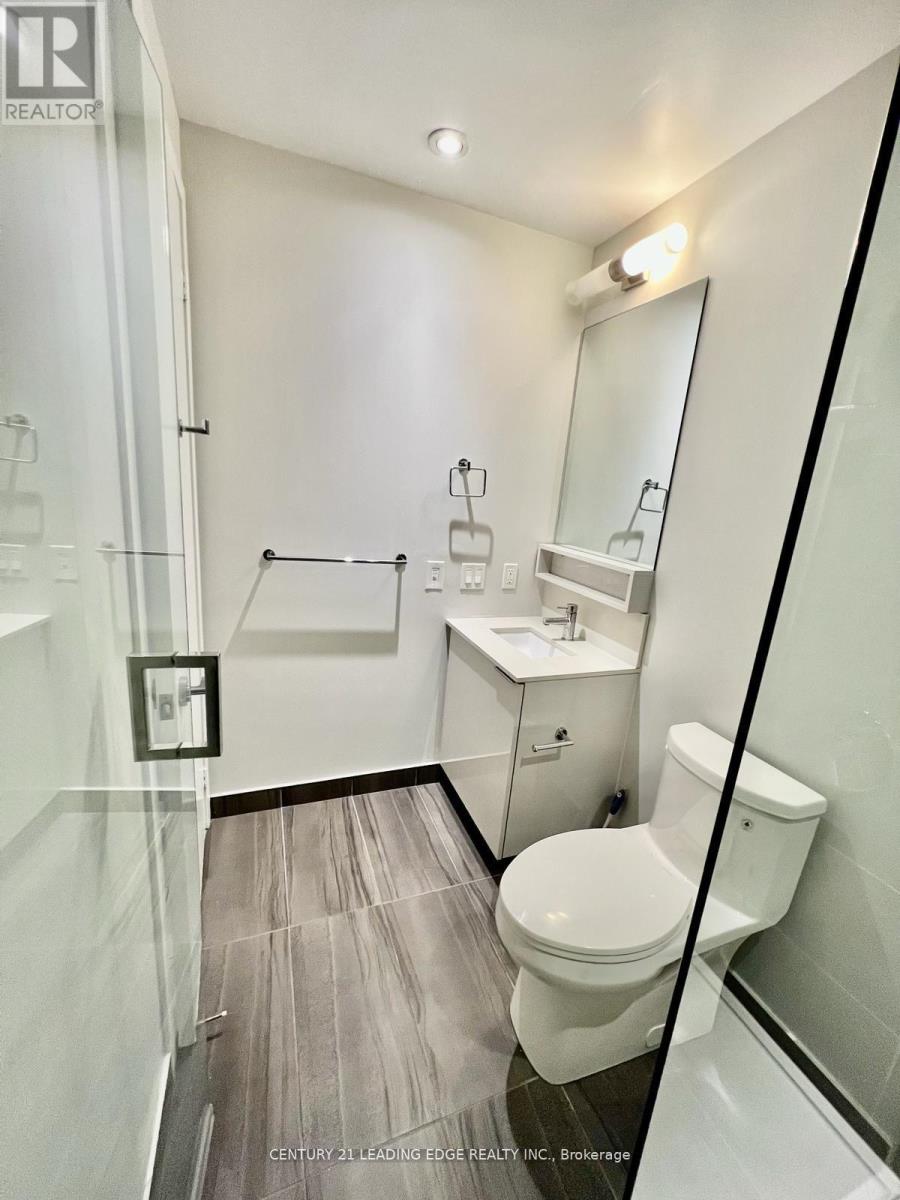 2205 - 950 Portage Parkway, Vaughan, Ontario  L4K 0J7 - Photo 13 - N12958482