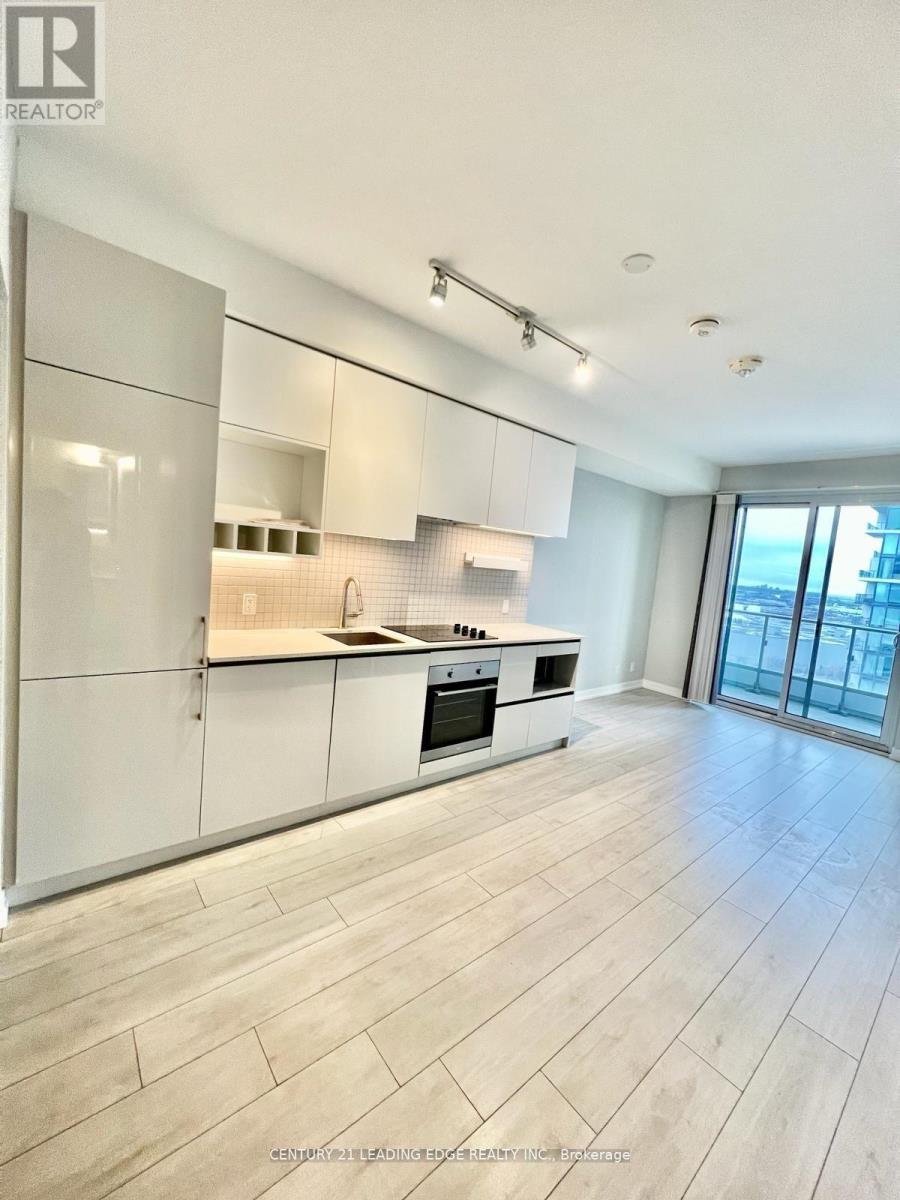 2205 - 950 Portage Parkway, Vaughan, Ontario  L4K 0J7 - Photo 4 - N12958482