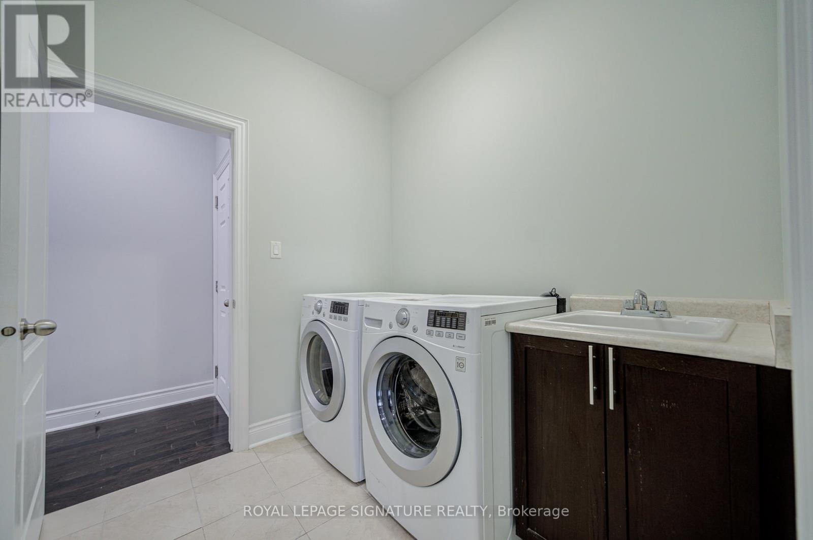 38 Elwin Road, Brampton, Ontario  L6X 5K3 - Photo 24 - W12958470