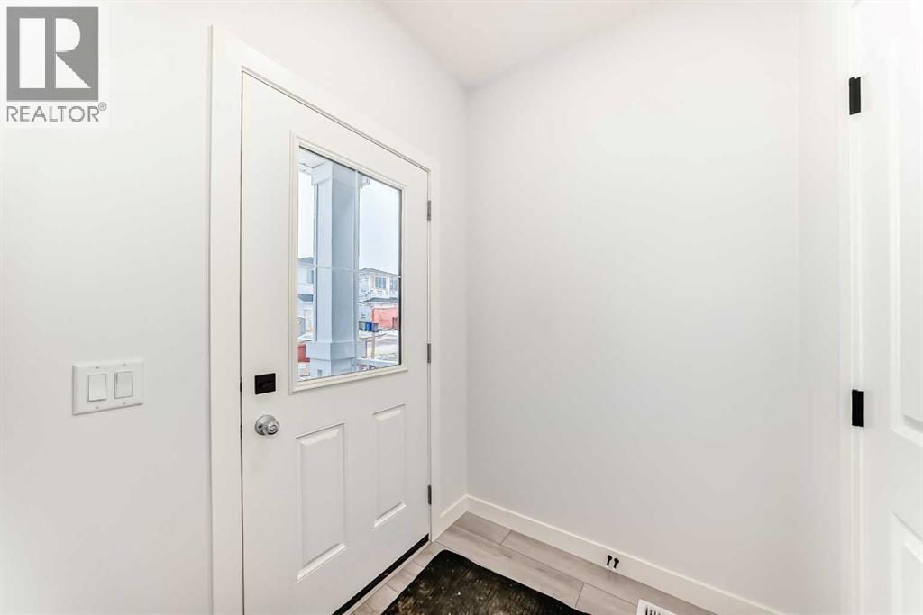 48 Monarch Bend, Rural Rocky View County, Alberta  T3Z 0K3 - Photo 3 - A2292429