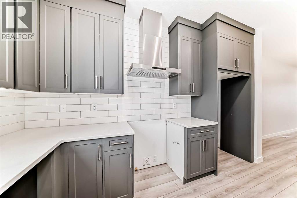 48 Monarch Bend, Rural Rocky View County, Alberta  T3Z 0K3 - Photo 7 - A2292429