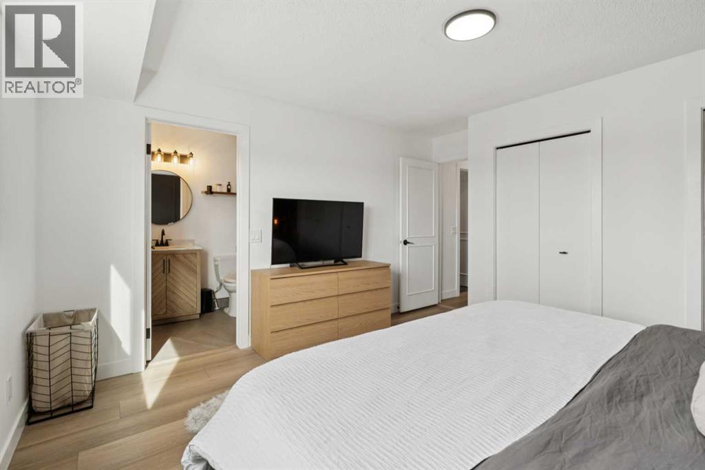 194 Martinglen Way Ne, Calgary, Alberta  T3J 3L1 - Photo 16 - A2292816