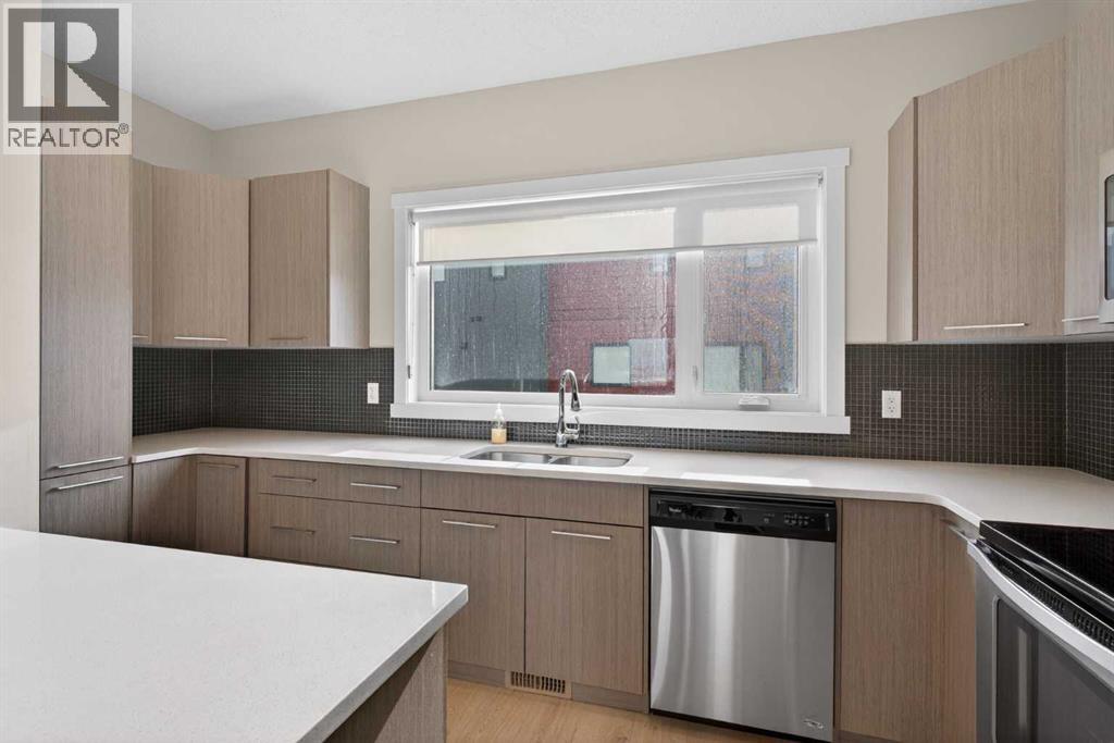 1007, 218 Sherwood Square NW, Calgary, Alberta  T3R 0Y2 - Photo 8 - A2295383