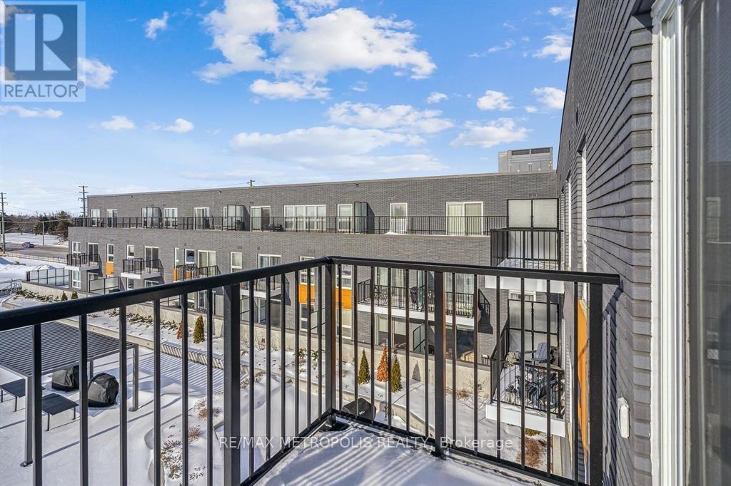 422 - 430 Essa Road, Barrie, Ontario  L9J 0M1 - Photo 4 - S12868076