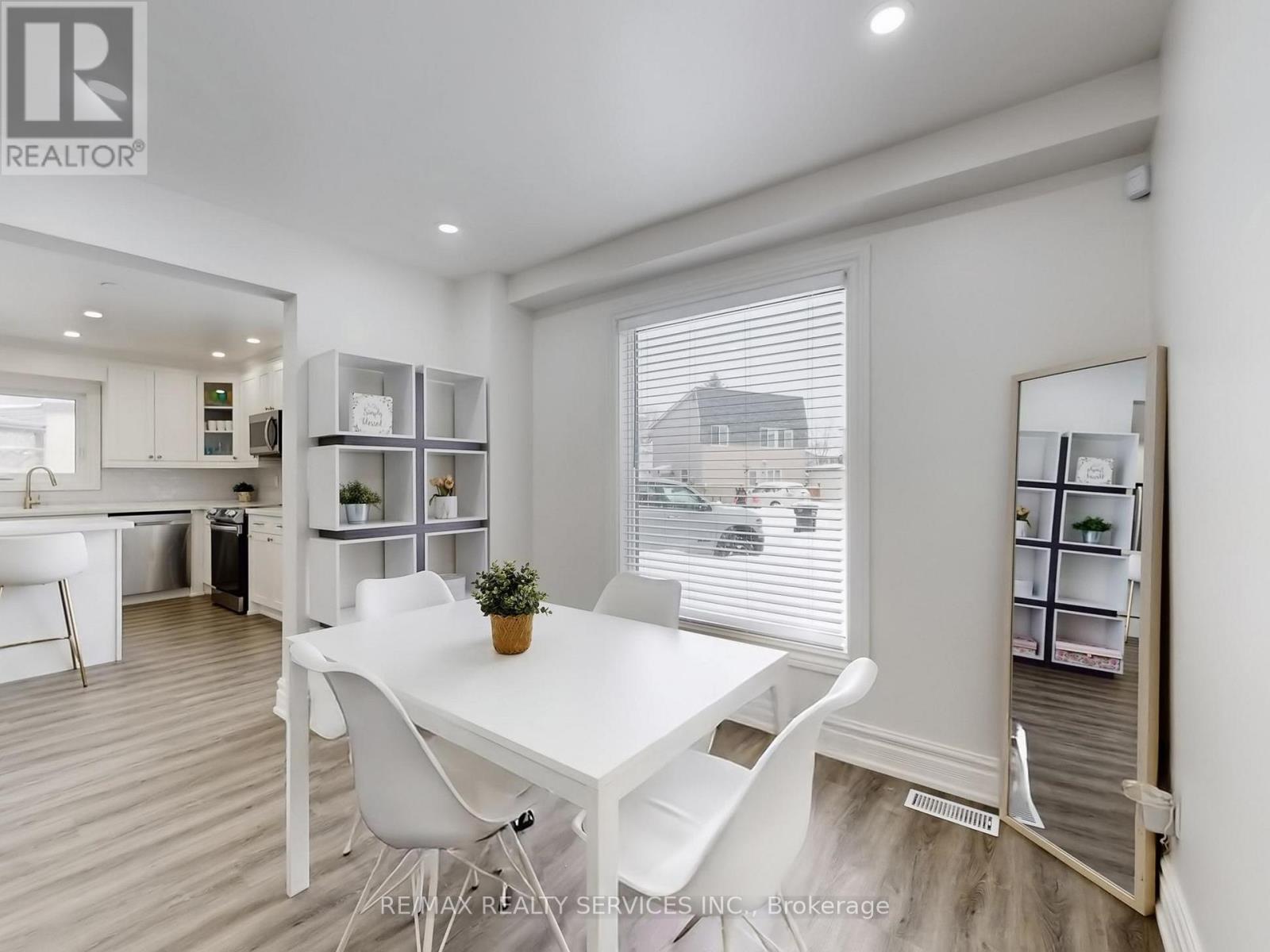 30 Haley Court, Brampton, Ontario  L6S 1N6 - Photo 13 - W12800652