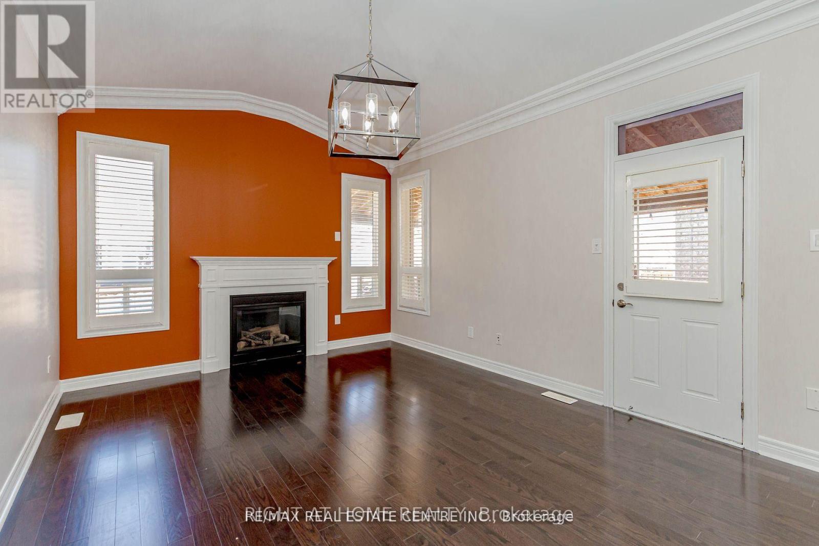 (Upper) - 20 Gower Crescent, Brampton, Ontario  L6R 0Y1 - Photo 11 - W12958490