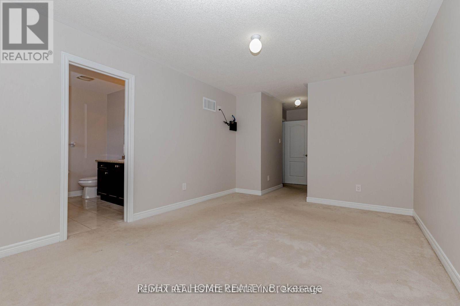 (Upper) - 20 Gower Crescent, Brampton, Ontario  L6R 0Y1 - Photo 14 - W12958490