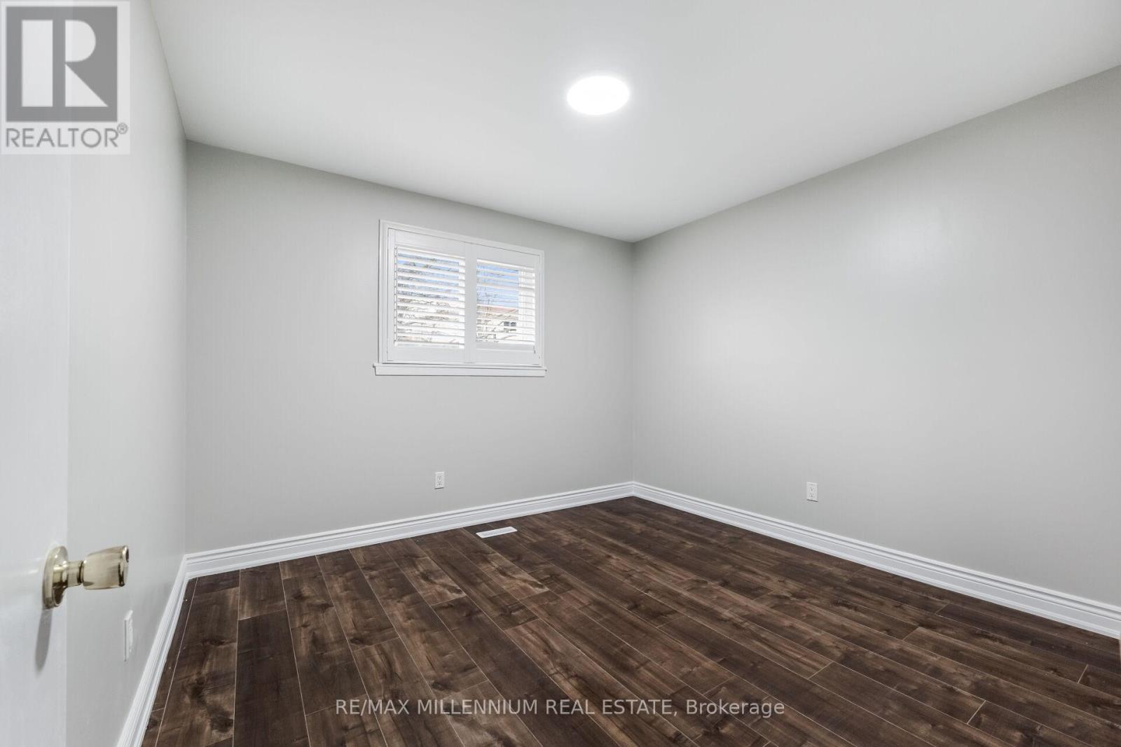 11 Beechwood Crescent, Brampton, Ontario  L6T 1X9 - Photo 18 - W12958496