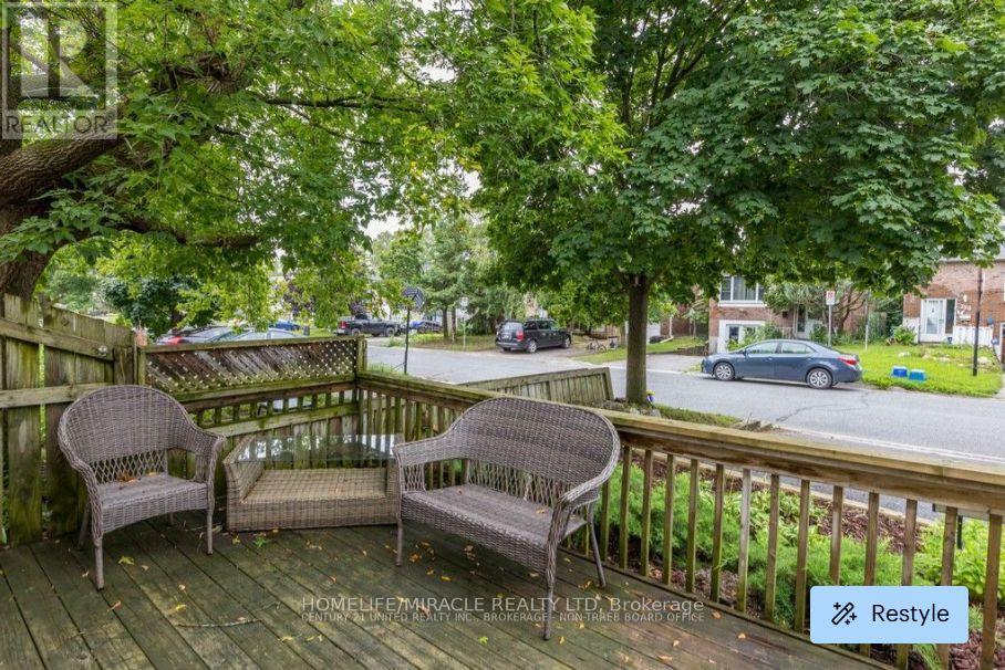 738 Mountain Ash Road, Peterborough, Ontario  K9J 8K1 - Photo 3 - X12958516