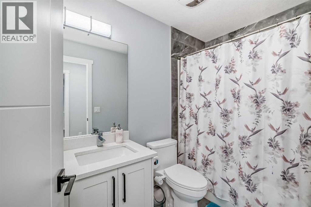 2 Chelsea Bay, Chestermere, Alberta  T1X 1Z3 - Photo 19 - A2298689