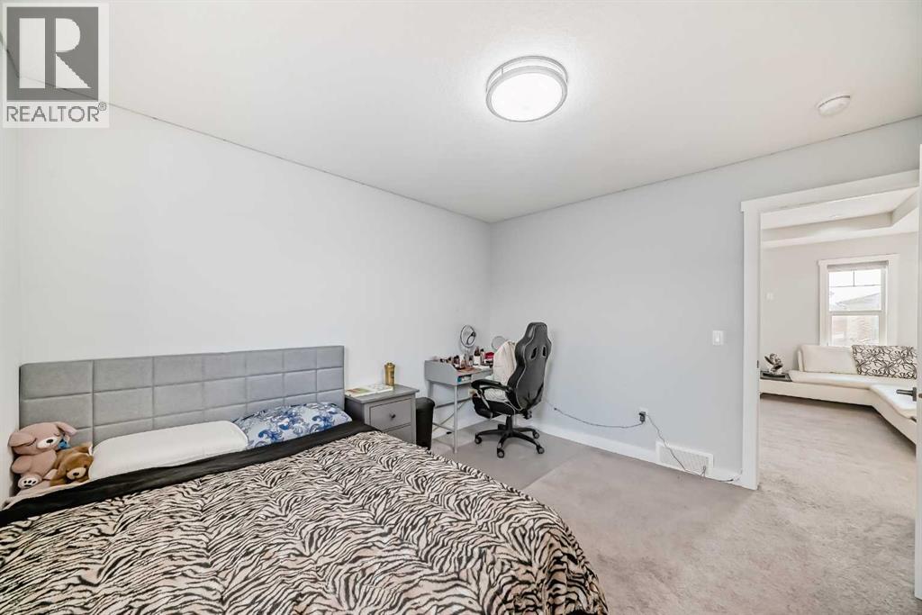 2 Chelsea Bay, Chestermere, Alberta  T1X 1Z3 - Photo 15 - A2298689