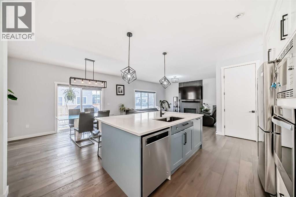 2 Chelsea Bay, Chestermere, Alberta  T1X 1Z3 - Photo 8 - A2298689