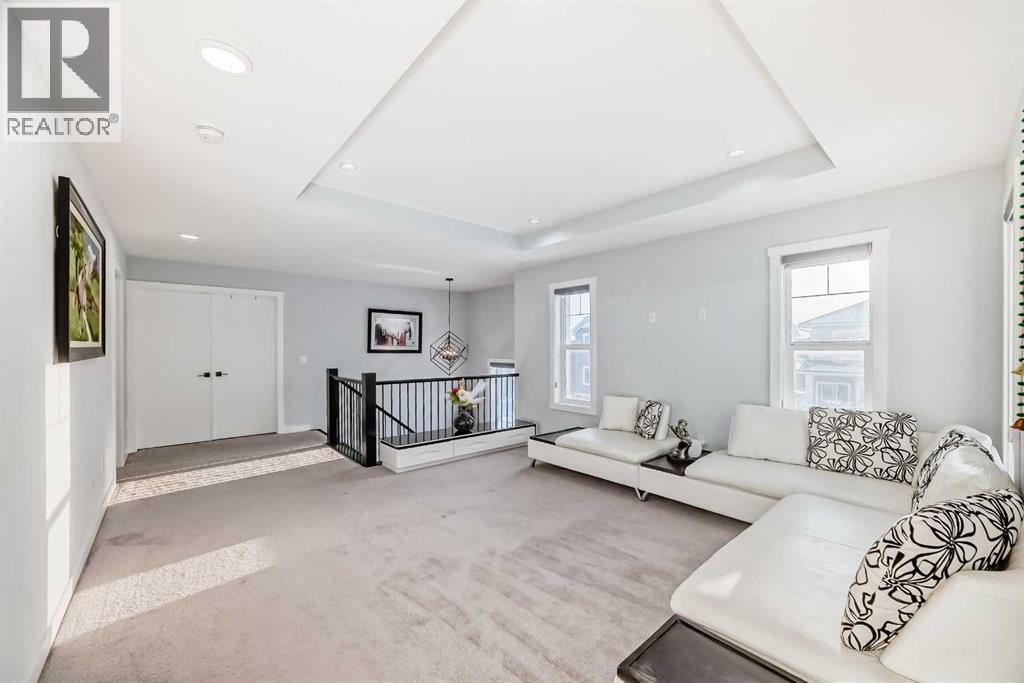 2 Chelsea Bay, Chestermere, Alberta  T1X 1Z3 - Photo 38 - A2298689