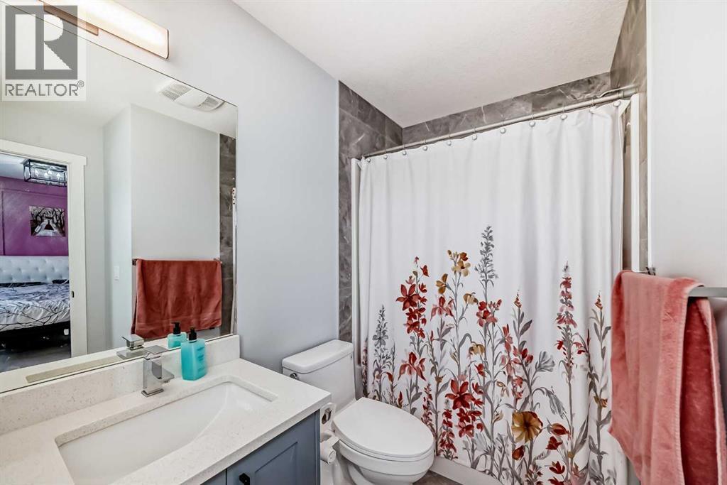 2 Chelsea Bay, Chestermere, Alberta  T1X 1Z3 - Photo 39 - A2298689