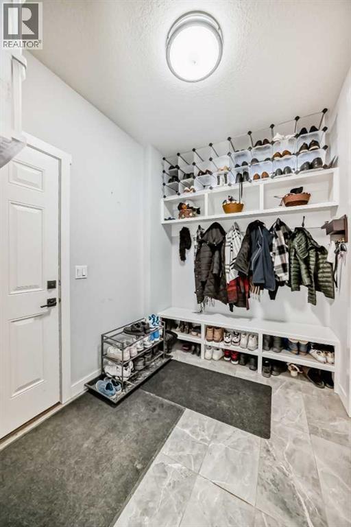 2 Chelsea Bay, Chestermere, Alberta  T1X 1Z3 - Photo 35 - A2298689