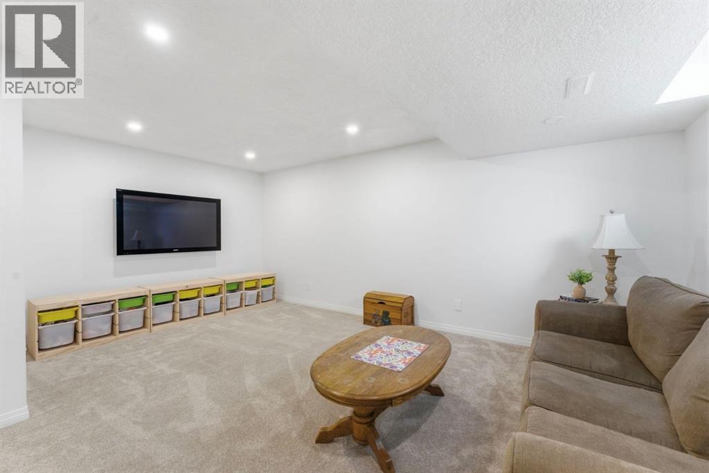 14 Reunion Grove, Airdrie, Alberta  T4B 0Z7 - Photo 22 - A2295952