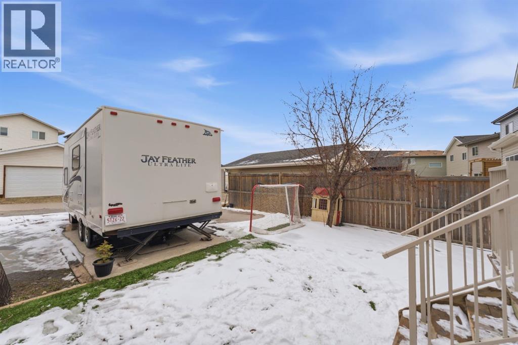 14 Reunion Grove, Airdrie, Alberta  T4B 0Z7 - Photo 28 - A2295952