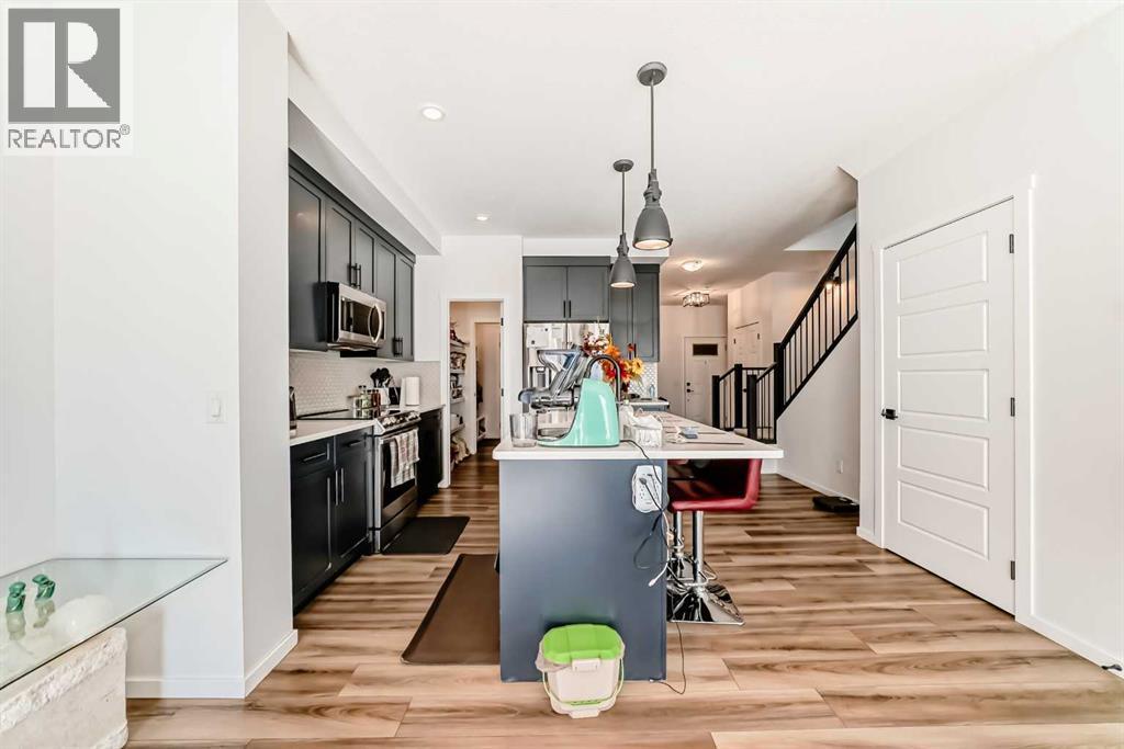 91 Walcrest Way SE, Calgary, Alberta  T2X 4G2 - Photo 8 - A2298228