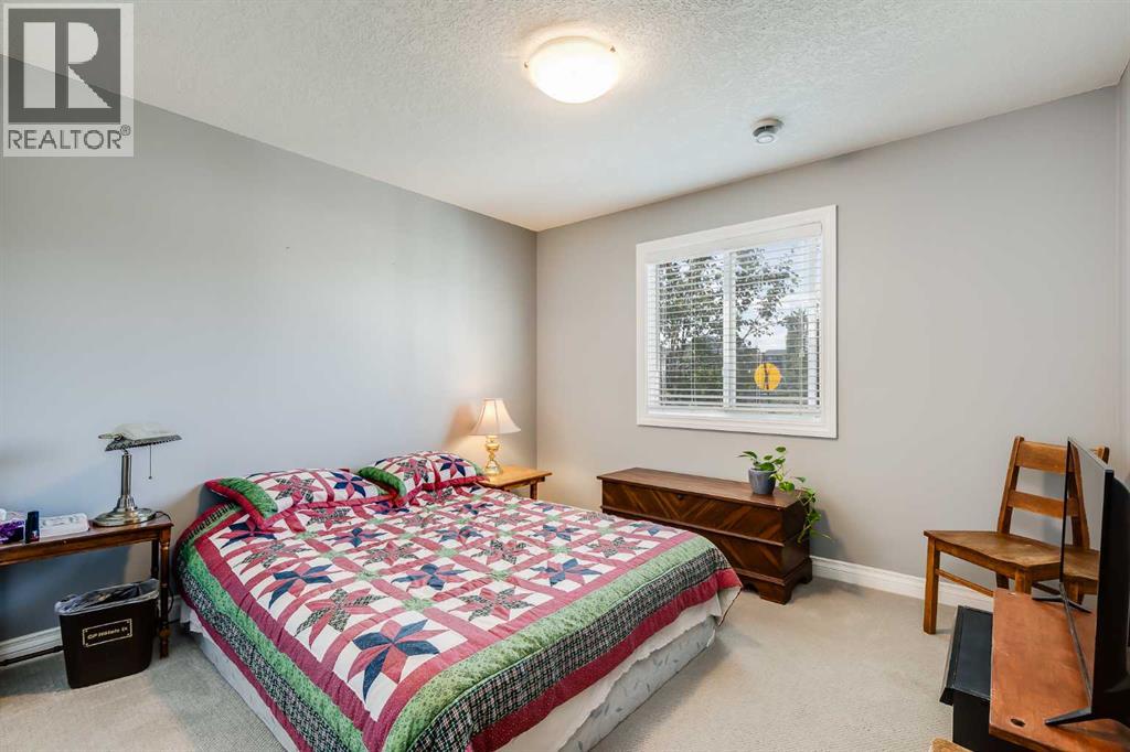 6 Garneau Gate, Carstairs, Alberta  T0M 0N0 - Photo 25 - A2297987