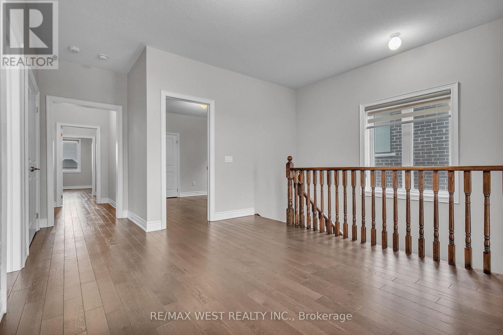 65 Port Royal Avenue, Vaughan, Ontario  L4H 4K6 - Photo 11 - N12954396