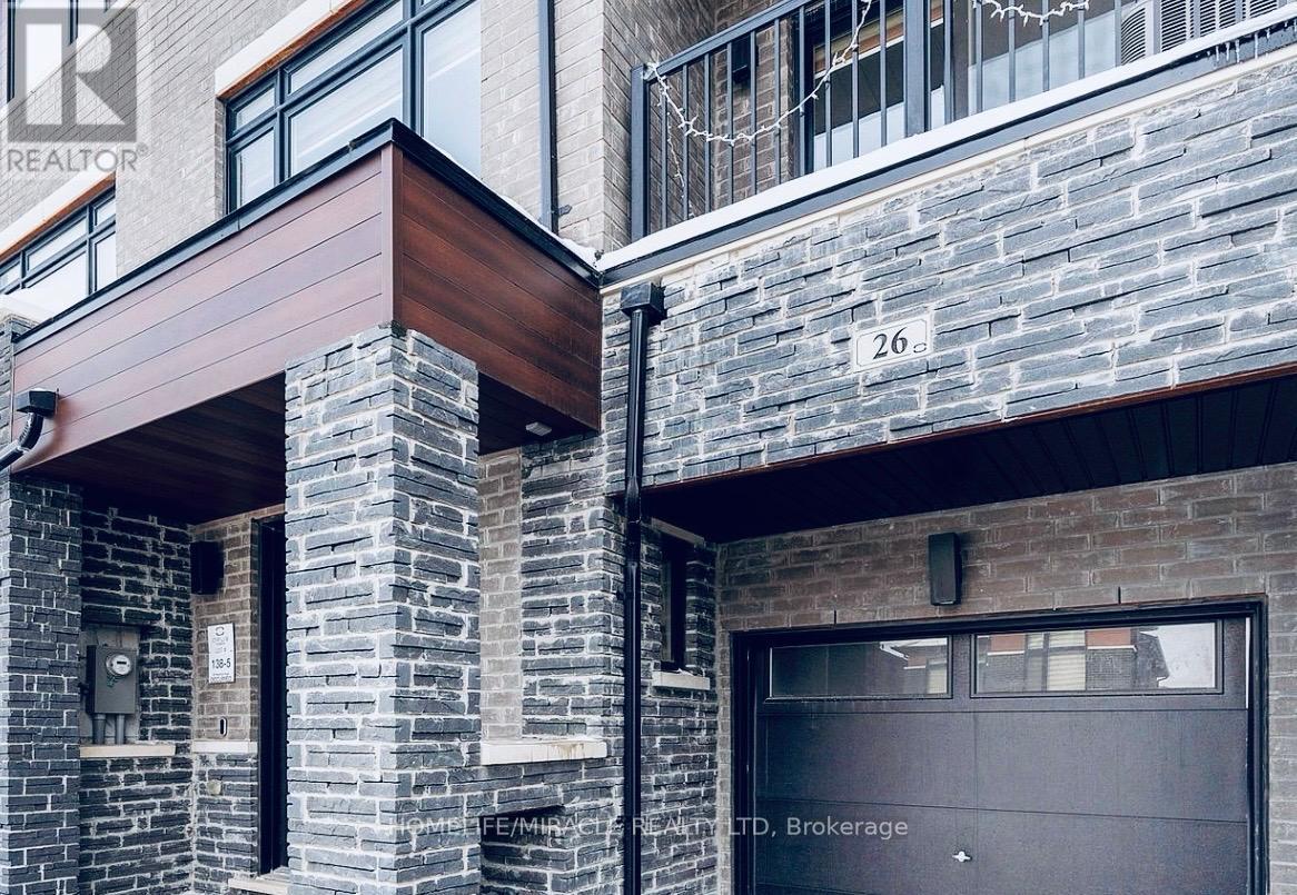 26 Haydrop Road, Brampton, Ontario  L6P 4P2 - Photo 5 - W12958548