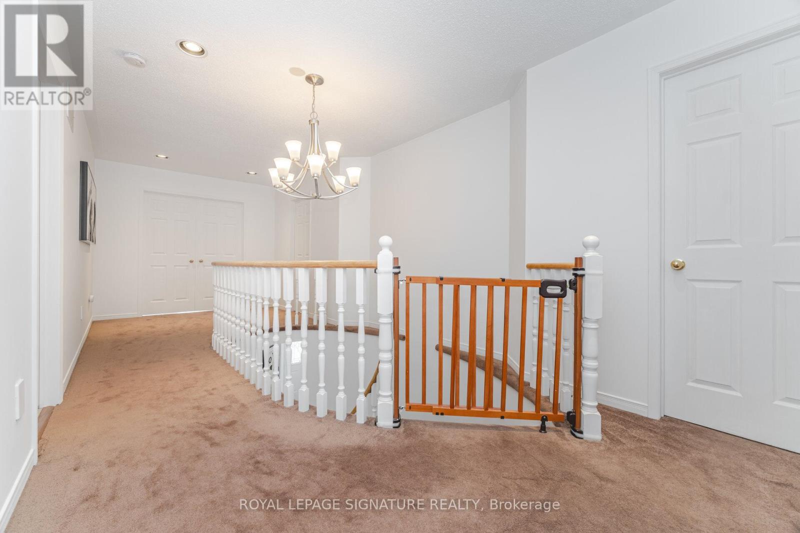 5217 Fallingbrook Drive, Mississauga, Ontario  L5V 1N7 - Photo 28 - W12958560