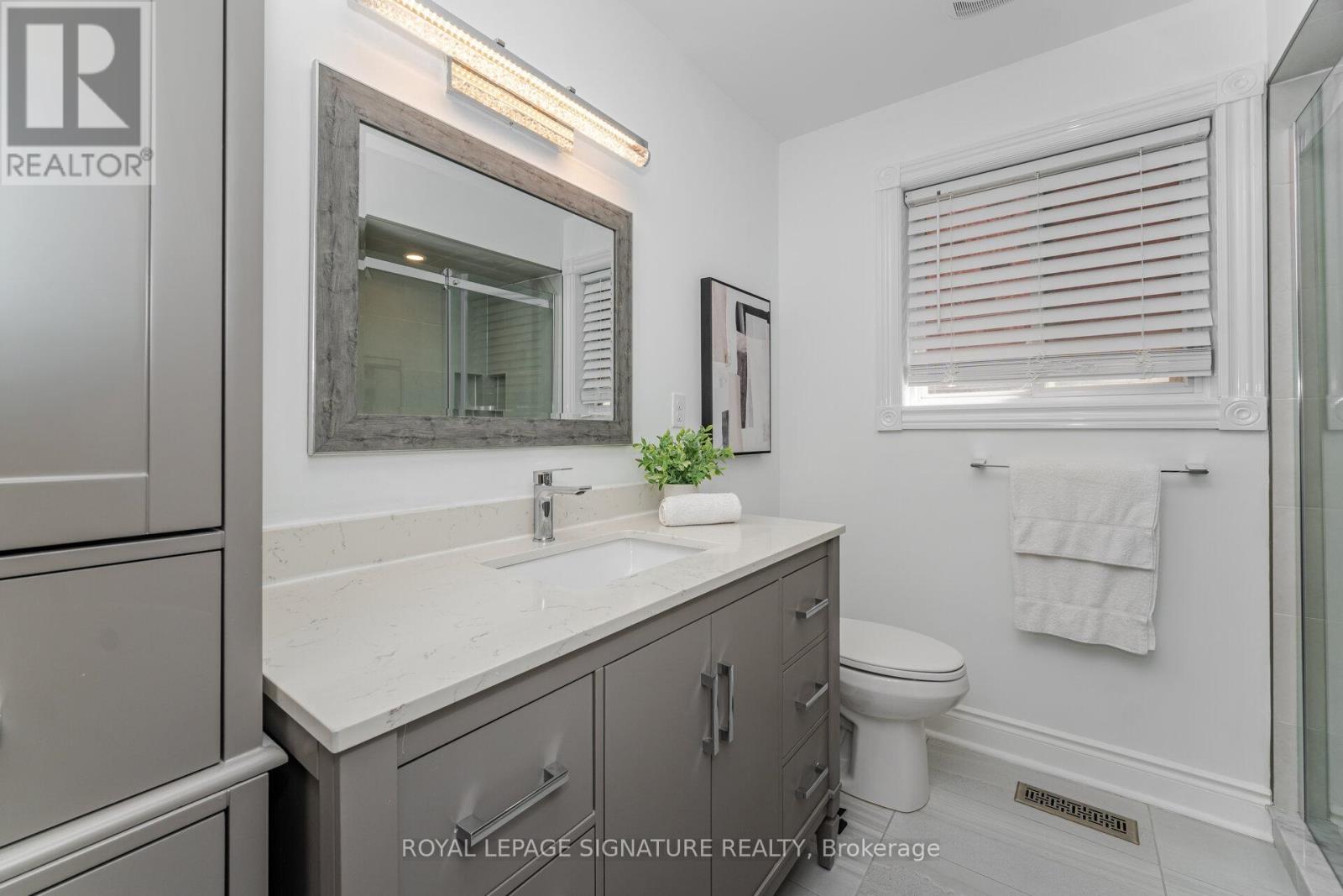 5217 Fallingbrook Drive, Mississauga, Ontario  L5V 1N7 - Photo 42 - W12958560