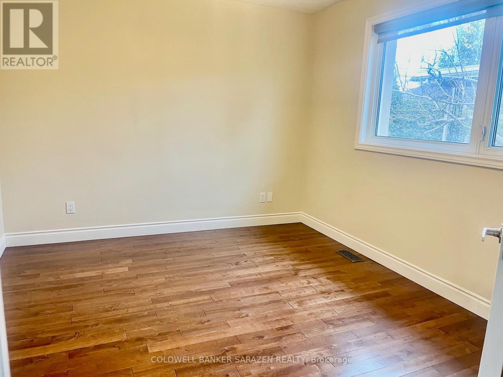 868 Duberry Street, Ottawa, Ontario  K2A 3T3 - Photo 19 - X12947796