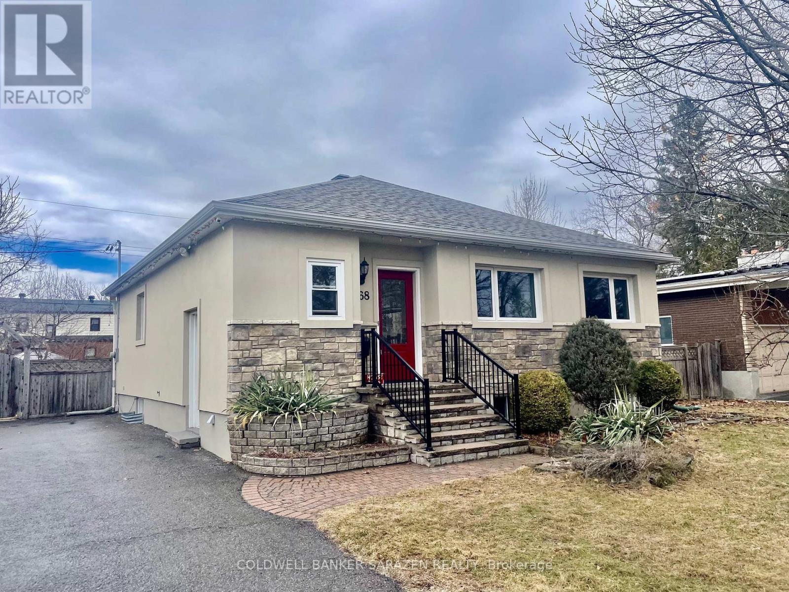 868 DUBERRY STREET, Ottawa, Ontario