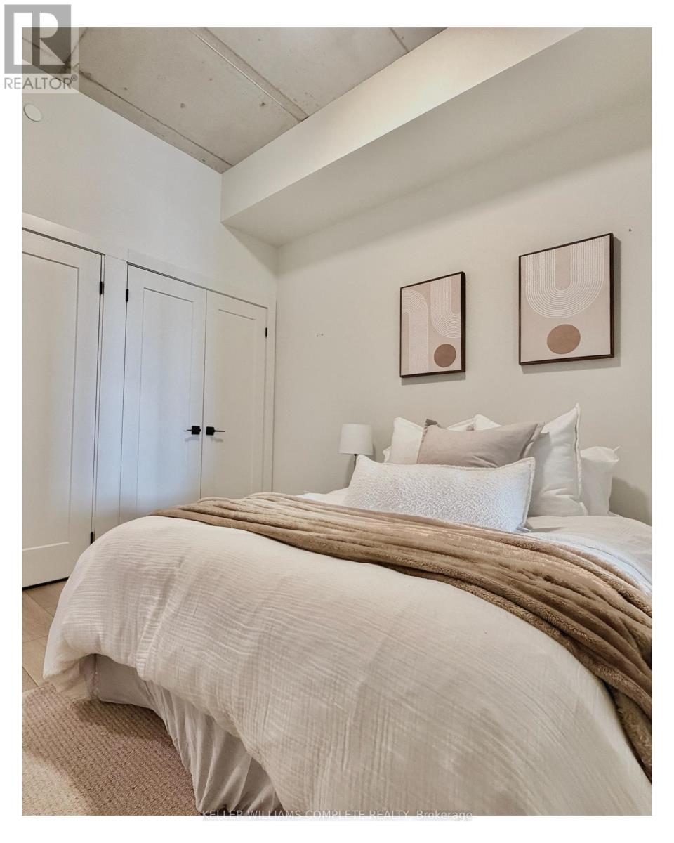 205 - 24 Augusta Street, Hamilton, Ontario  L8N 1P7 - Photo 9 - X12958554