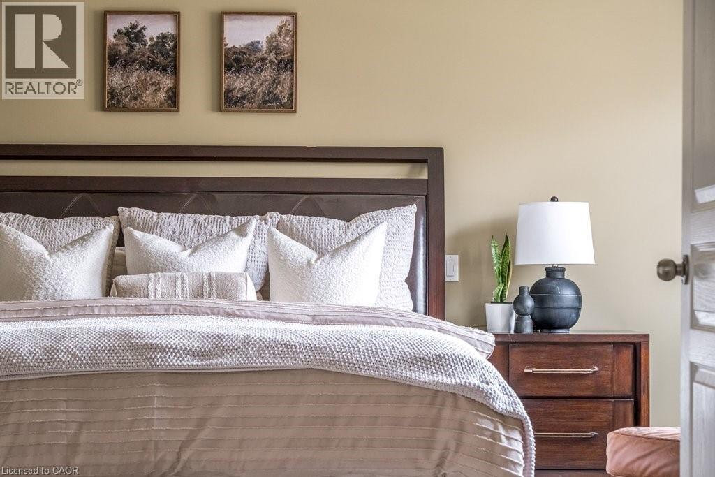 330 Strathcona Drive, Burlington, Ontario  L7L 2E3 - Photo 28 - 40817034