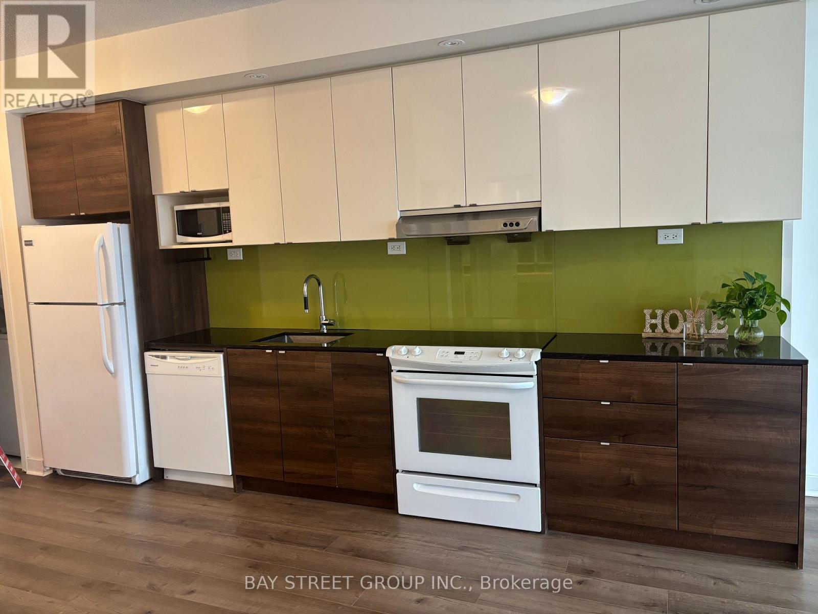 3107 - 121 Mcmahon Drive, Toronto, Ontario  M2K 0C1 - Photo 4 - C12955172