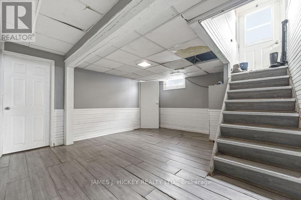 18 Summit Street, Deep River, Ontario  K0J 1P0 - Photo 21 - X12958584