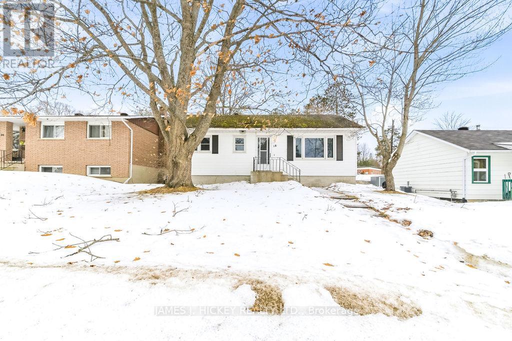 18 Summit Street, Deep River, Ontario  K0J 1P0 - Photo 25 - X12958584