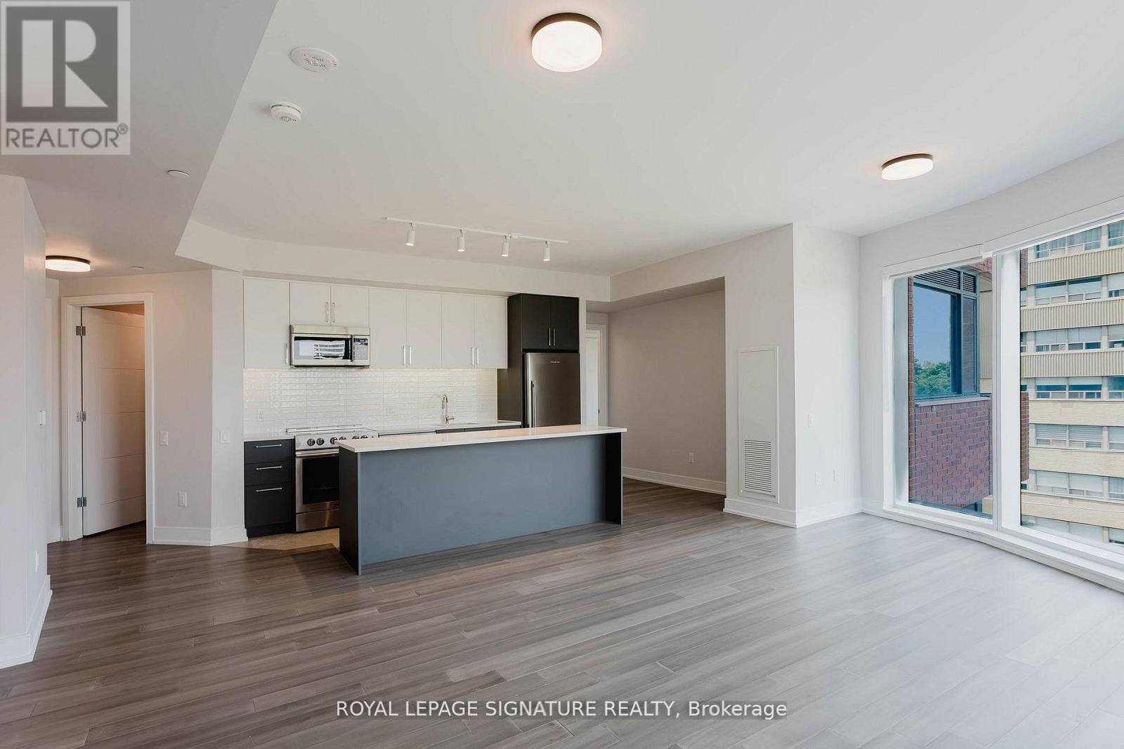 607 - 2525 Bathurst Street, Toronto, Ontario  M6B 2Y9 - Photo 6 - C12958578