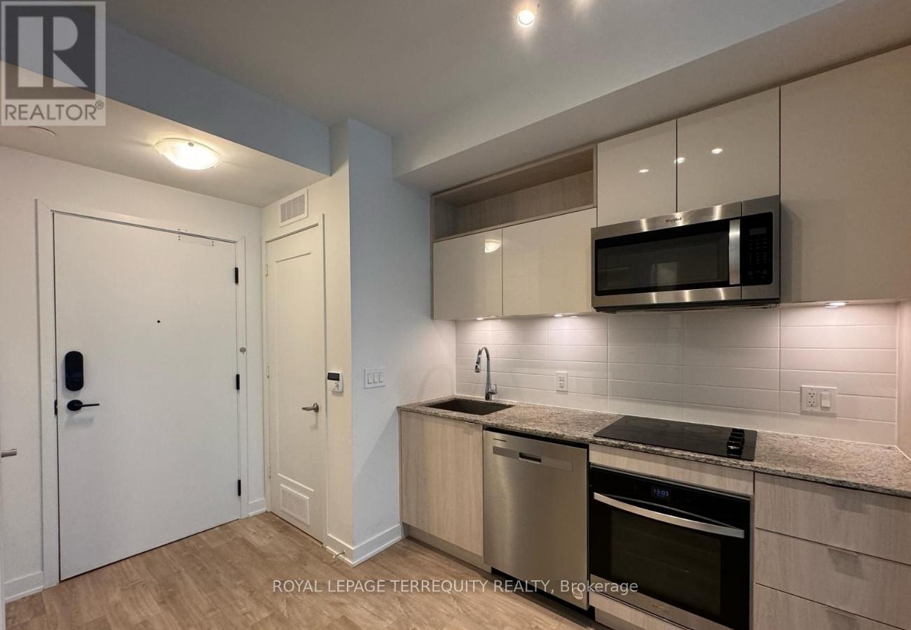 1425 - 60 Princess Street, Toronto, Ontario  M5A 2C7 - Photo 2 - C12958602