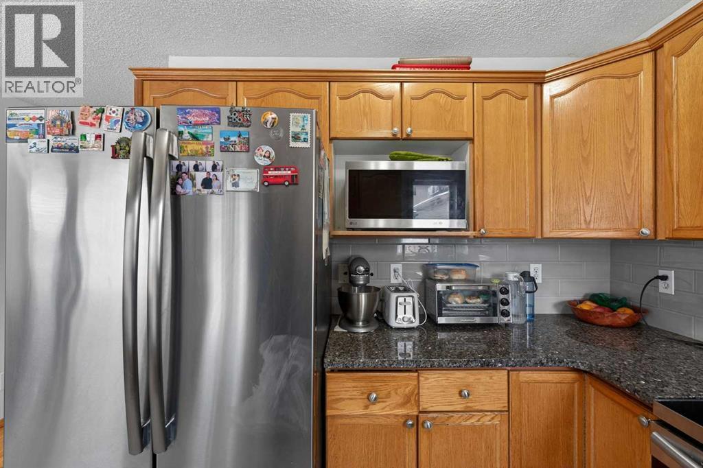 14 Hidden Ranch Hill NW, Calgary, Alberta  T3A 5X6 - Photo 17 - A2298503