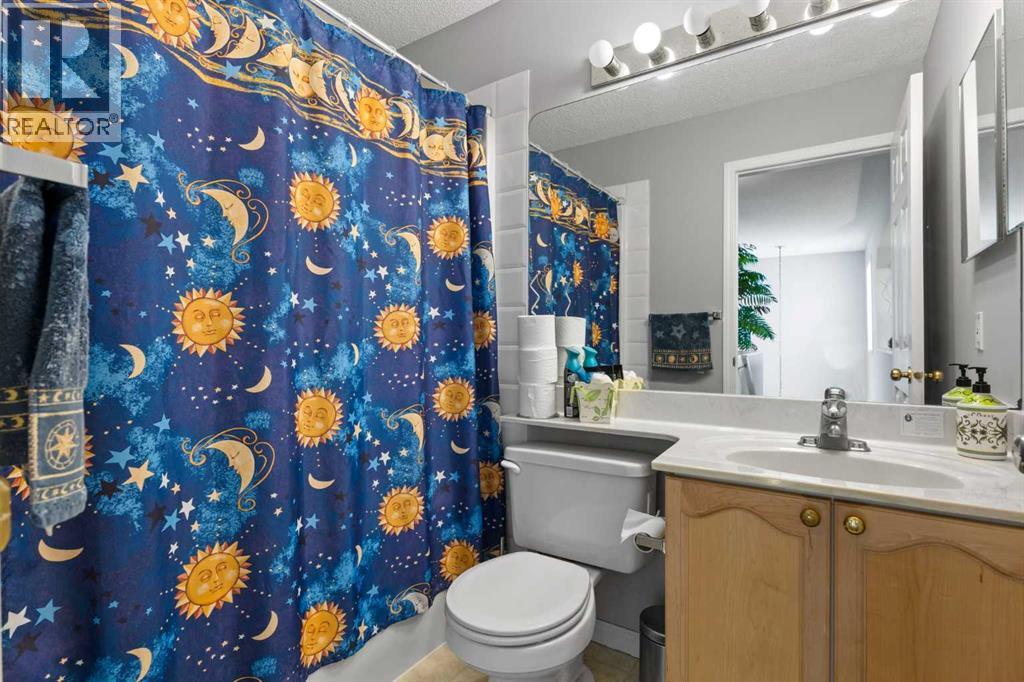 465 Panamount Boulevard NW, Calgary, Alberta  T3K 5V1 - Photo 21 - A2299107