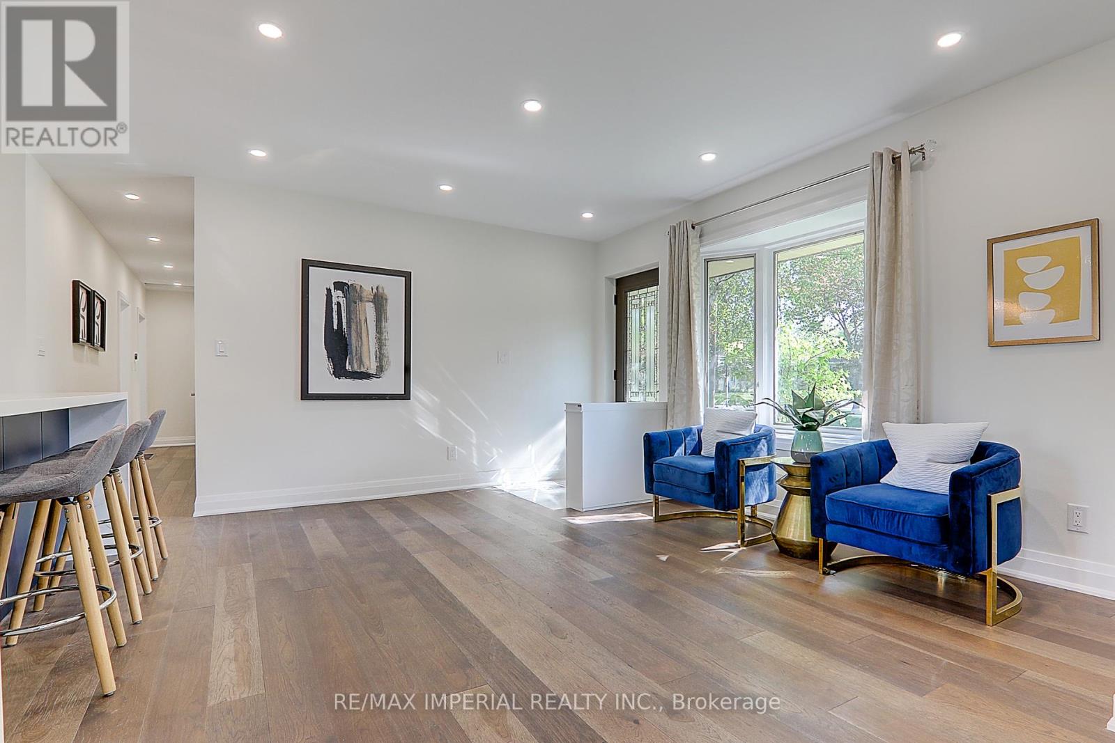 98 Belfry Drive, Newmarket, Ontario  L3Y 3G1 - Photo 11 - N12958588