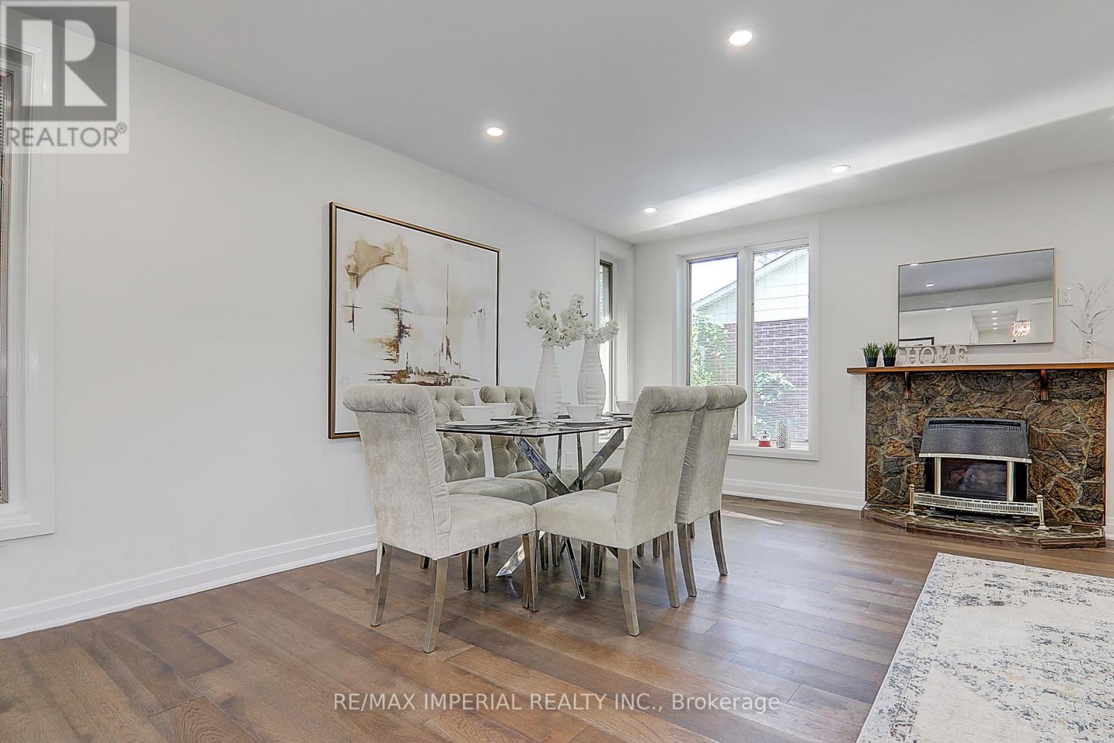 98 Belfry Drive, Newmarket, Ontario  L3Y 3G1 - Photo 20 - N12958588