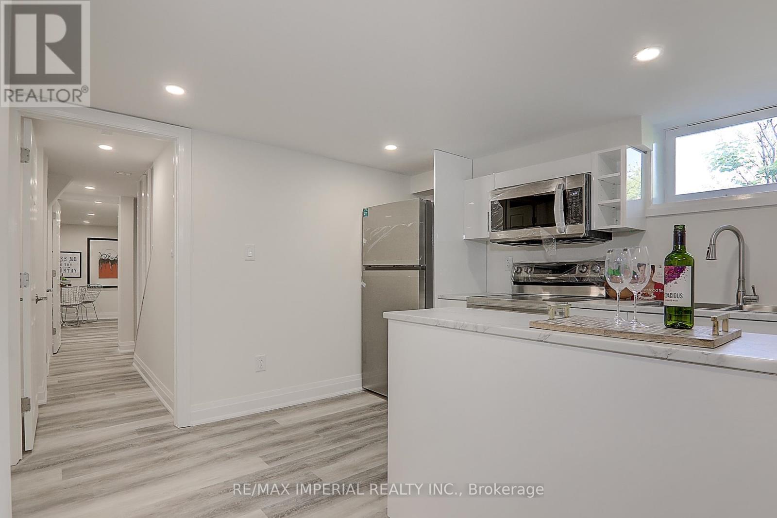 98 Belfry Drive, Newmarket, Ontario  L3Y 3G1 - Photo 42 - N12958588