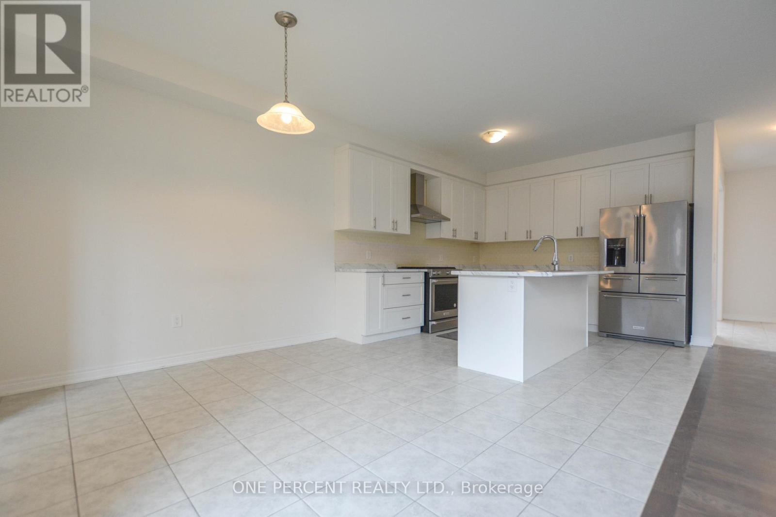 19838 Leslie Street, East Gwillimbury, Ontario  L9N 0S2 - Photo 12 - N12958608