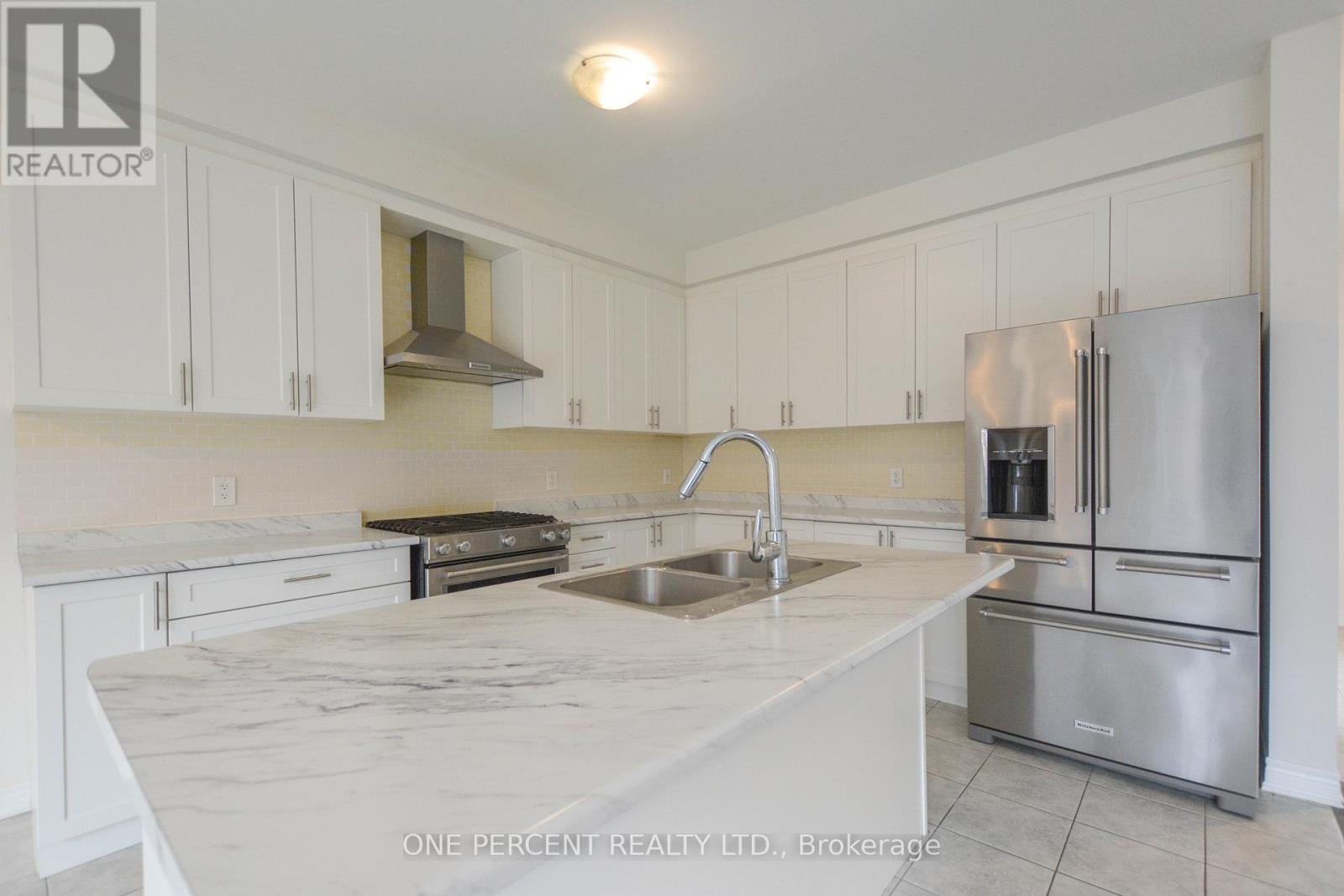 19838 Leslie Street, East Gwillimbury, Ontario  L9N 0S2 - Photo 17 - N12958608