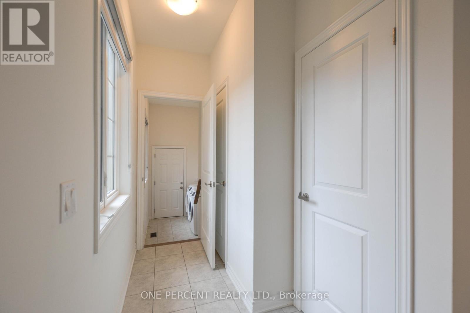 19838 Leslie Street, East Gwillimbury, Ontario  L9N 0S2 - Photo 18 - N12958608