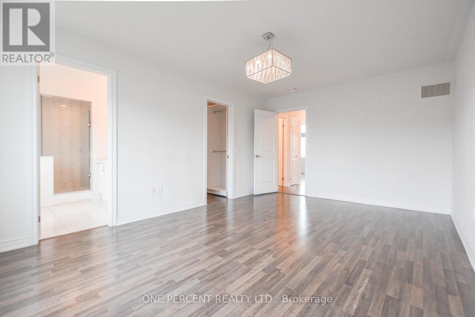 19838 Leslie Street, East Gwillimbury, Ontario  L9N 0S2 - Photo 22 - N12958608