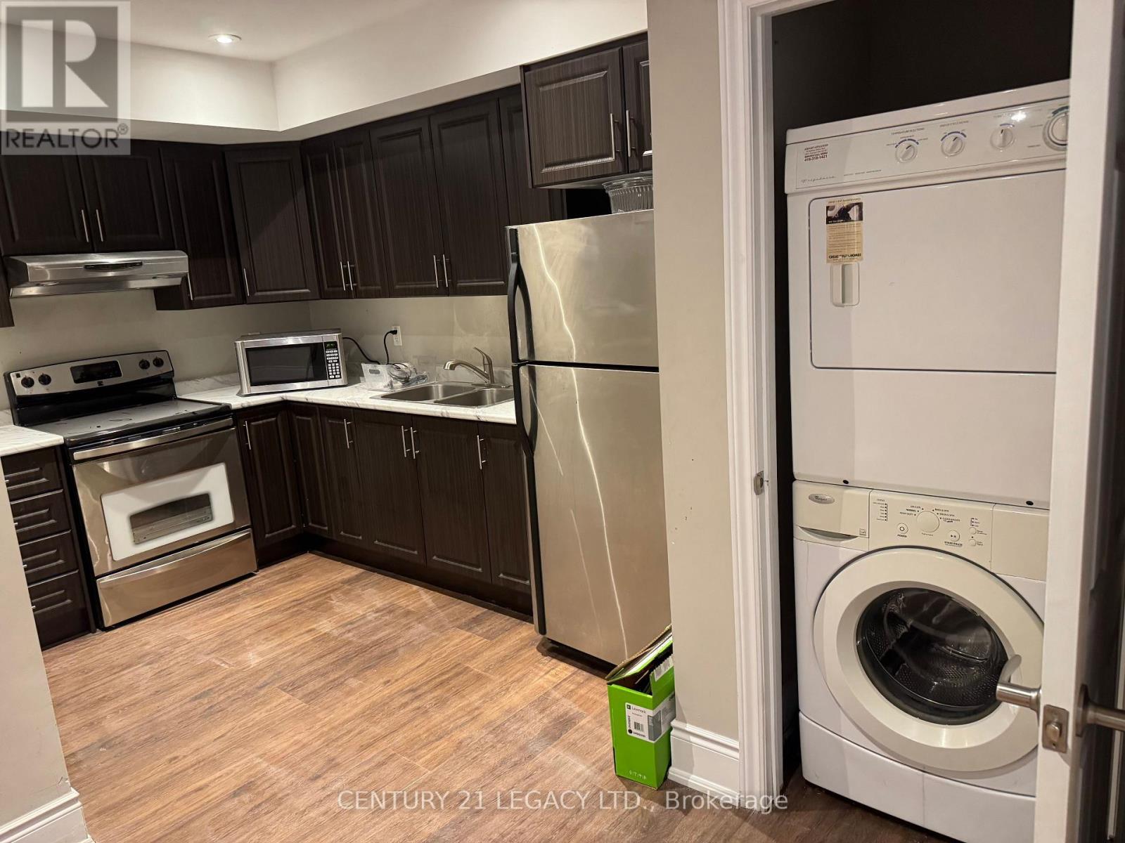 Bsmt - 26 Cloverhaven Road, Brampton, Ontario  L6P 4E4 - Photo 11 - W12958570