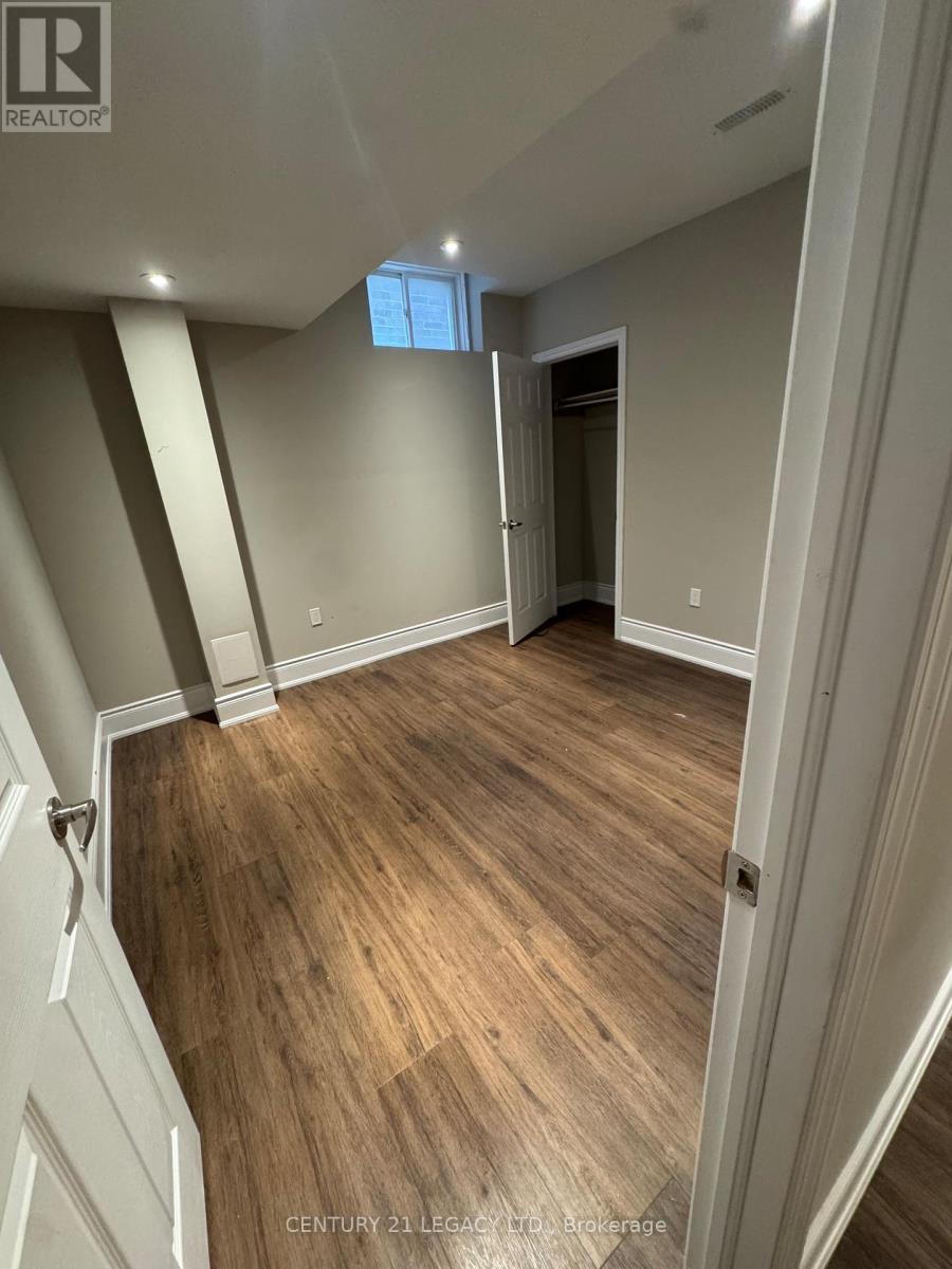 Bsmt - 26 Cloverhaven Road, Brampton, Ontario  L6P 4E4 - Photo 14 - W12958570